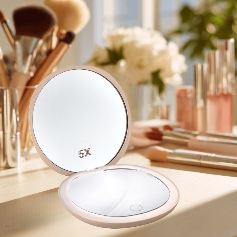 Kapesní kosmetické zrcátko s LED osvětlením NUDE GloryStyles